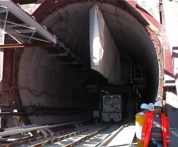 Guadarrama Tunnel, España