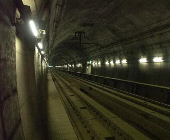 Seikan Tunnel, Japón