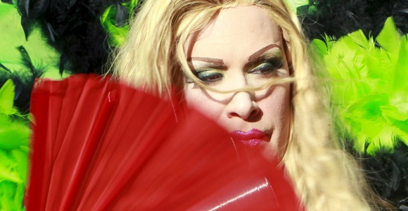 <b>Mujer maquillada</b>