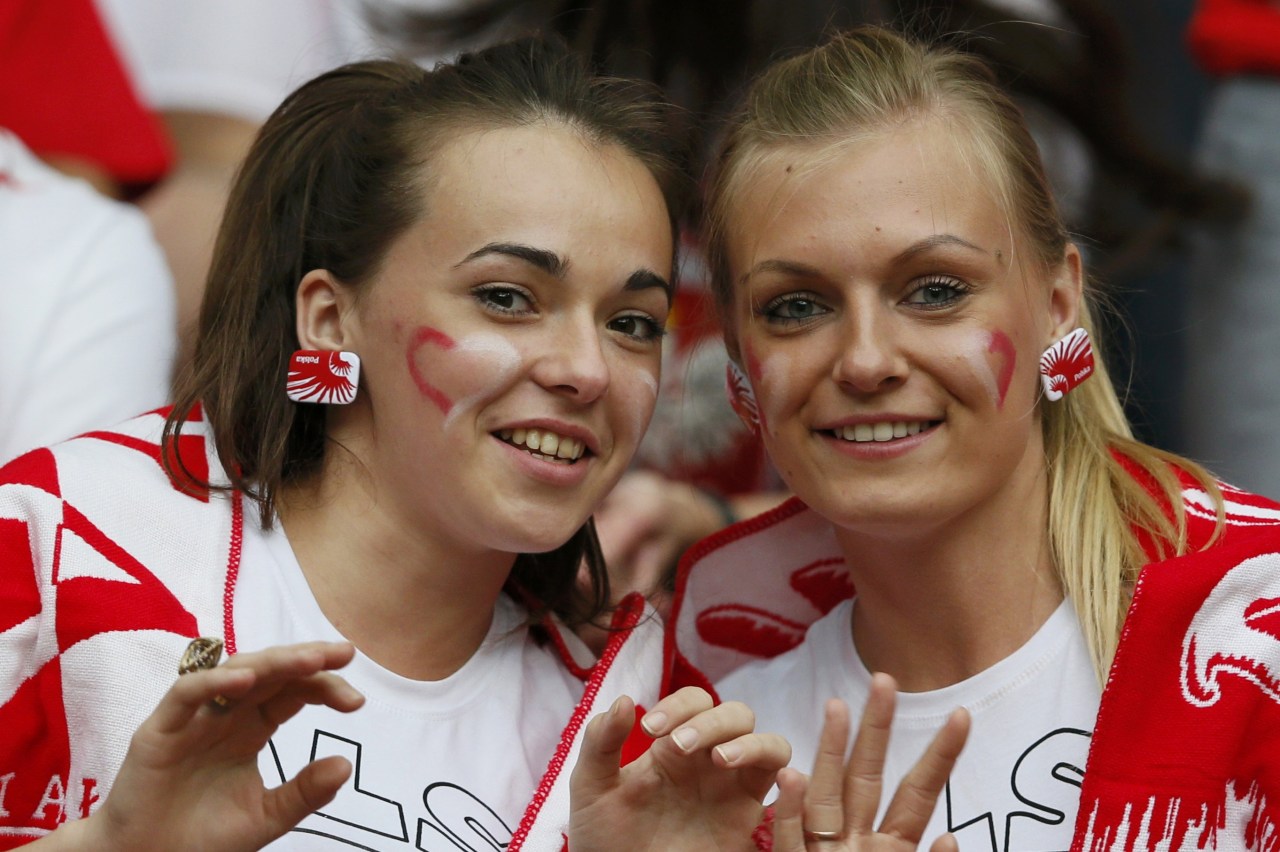 Las bellezas de la Euro: Animando a Polonia