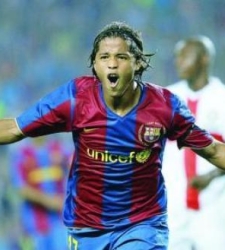 Giovani_Dos_Santos_celebra.jpg