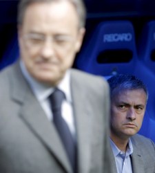 Mourinho-mirada-florentino-efe-2011.jpg