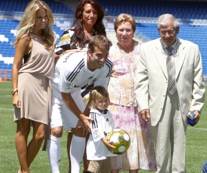Van Der Vaart pisa el Bernabéu