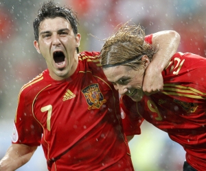 España ilusiona en su primer partido