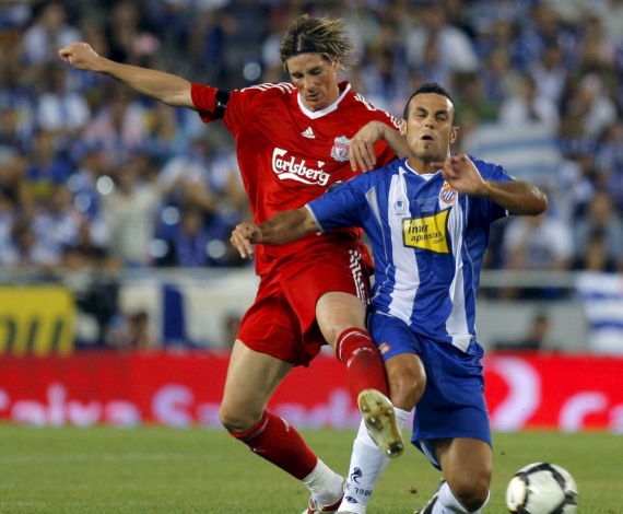 El Espanyol 'celebra' ante el Liverpool
