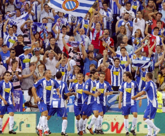 El Espanyol 'celebra' ante el Liverpool