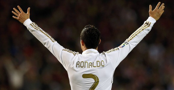 CR7-celebra-Atletico-dorsal-efe-2012.jpg