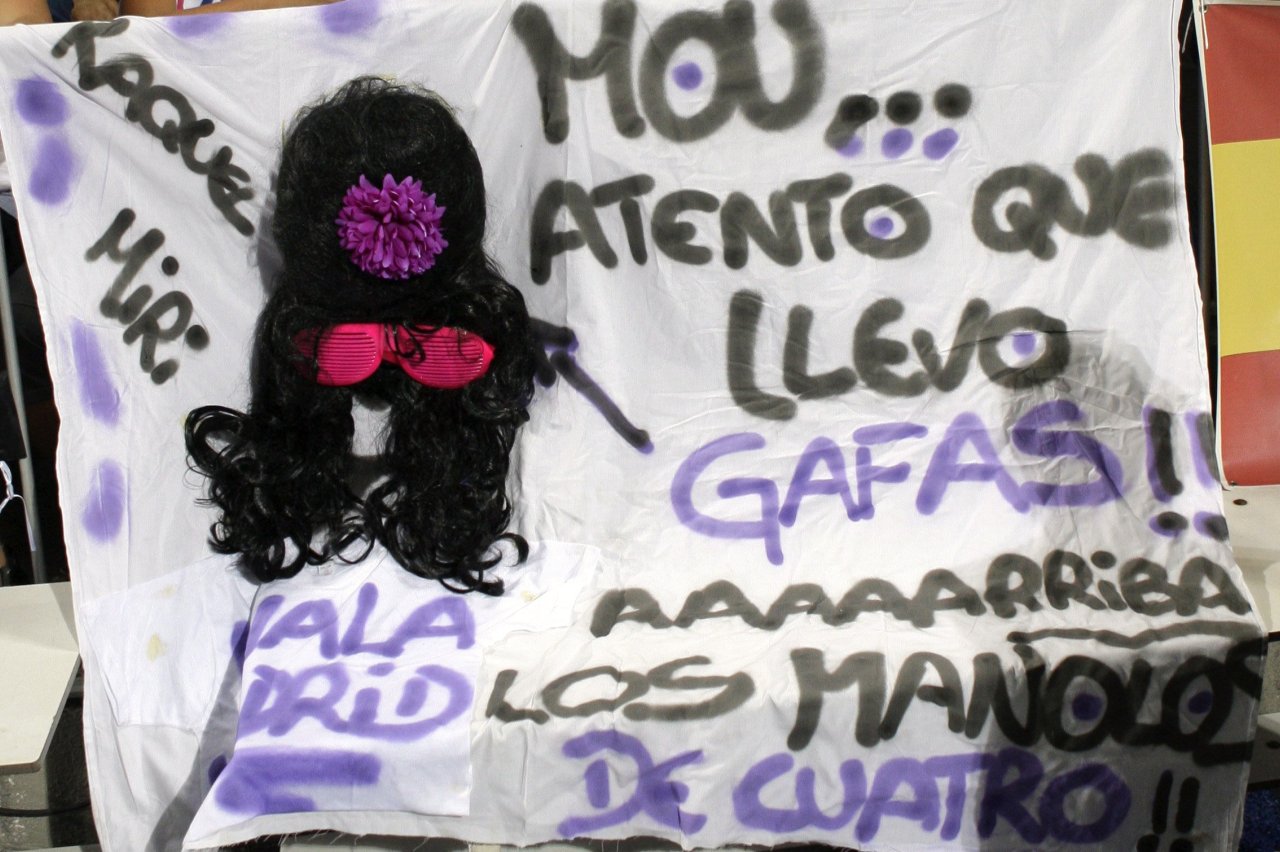 <b>Atento que llevo gafas</b>