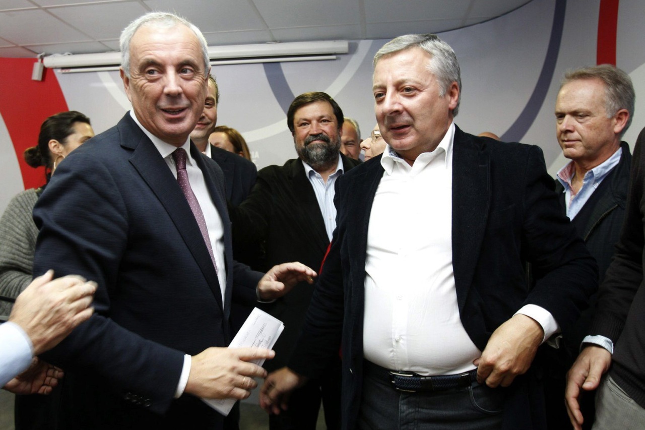 Blanco da apoyo a Vázquez