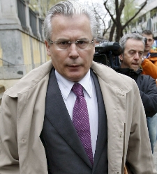 garzon_cobrosNY.jpg