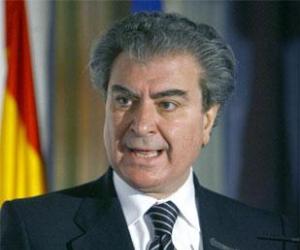 Cultura: César Antonio Molina