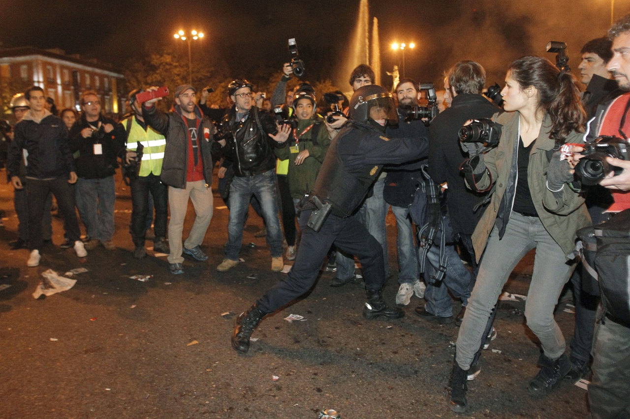 Enfrentamientos, violencia callejera y cargas