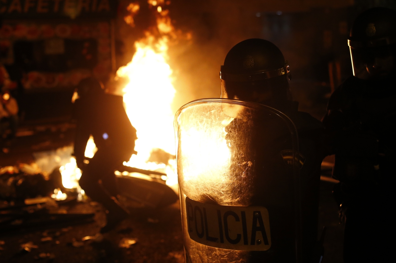 Enfrentamientos, violencia callejera y cargas
