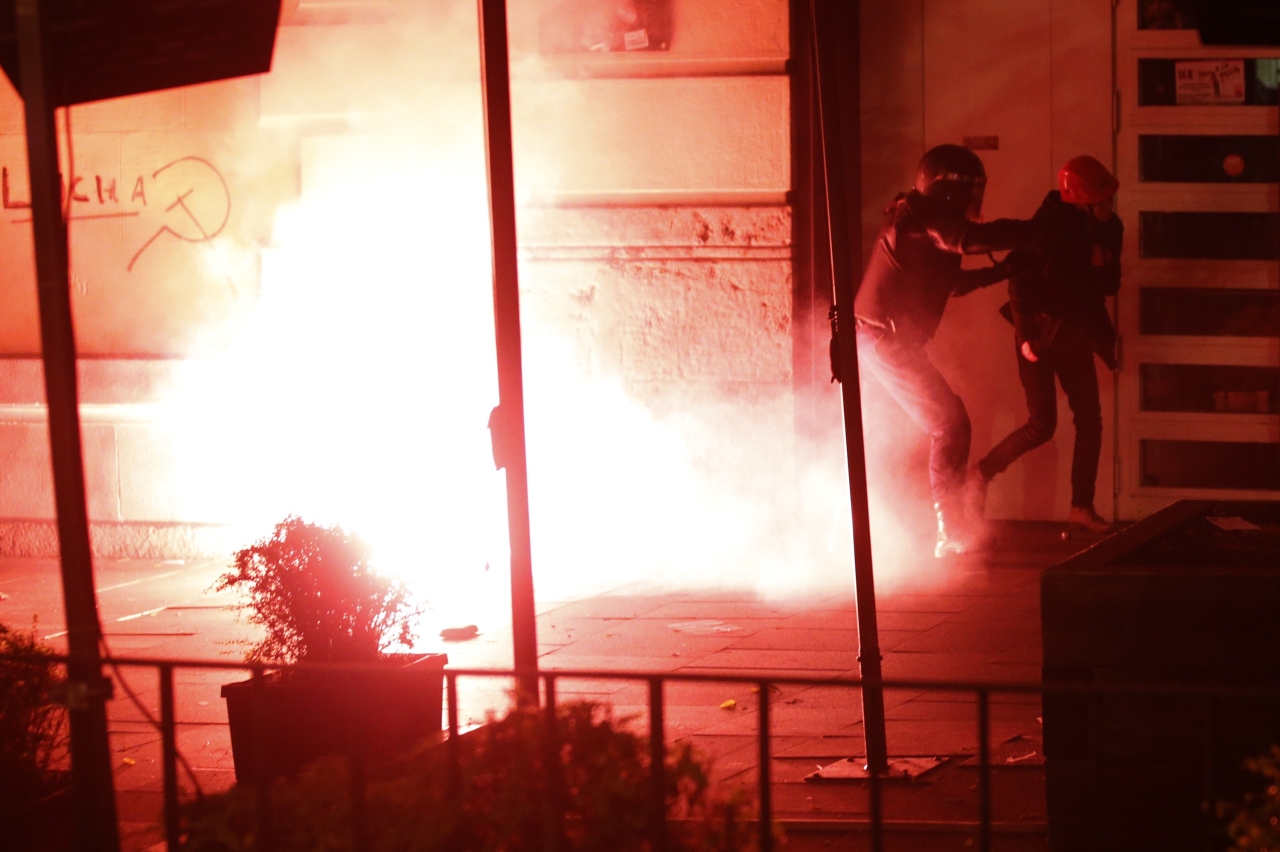 Enfrentamientos, violencia callejera y cargas