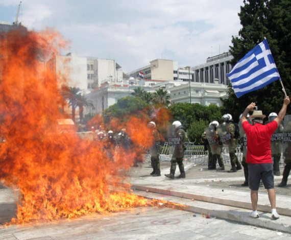 Nueva jornada de disturbios en Grecia