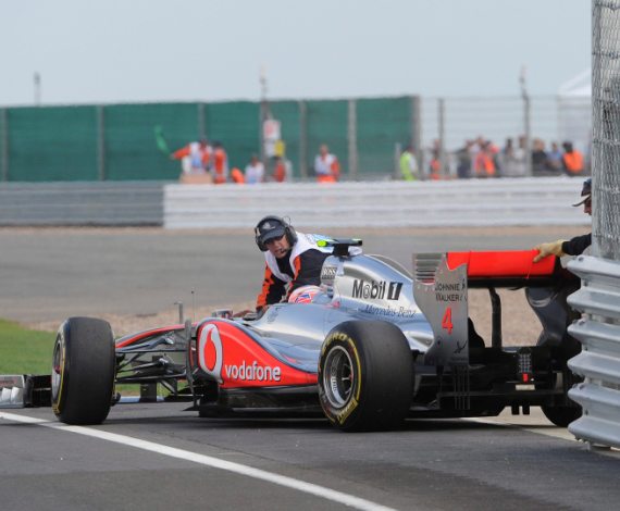 Button tras una parada en boxes