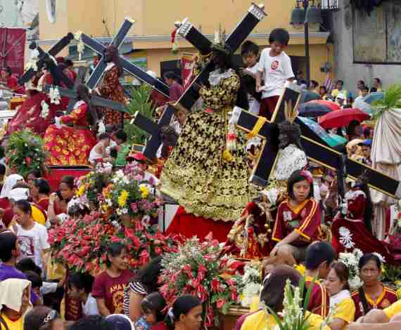 Procesión en Manila