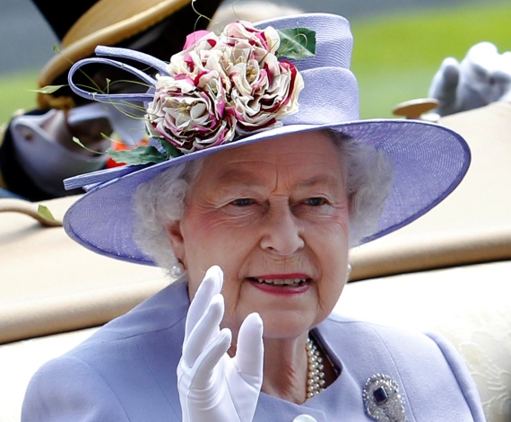 Reina Isabel II