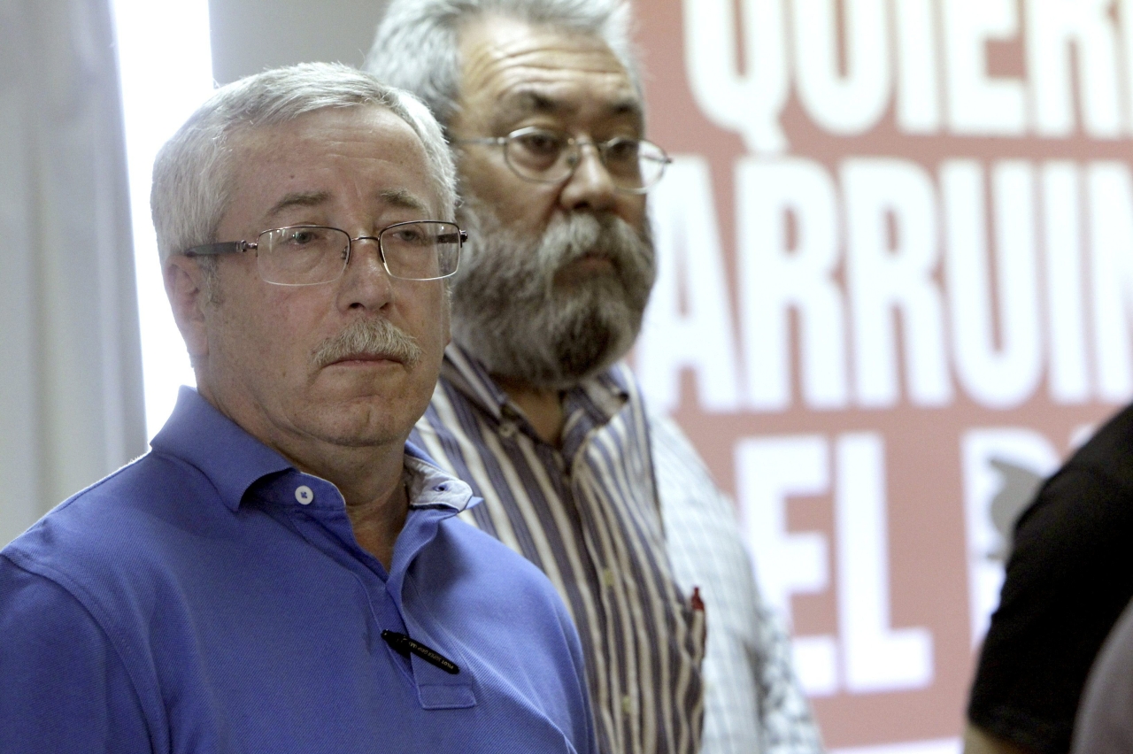 CCOO y UGT piden al Gobierno que rectifique