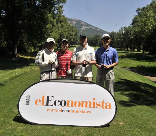 <b>Partido de KIA, patrocinador principal del torneo, al completo: Hyeong Yeob Bae, Florián Fellner, Ricardo de Diego y T.H. Yoon</b>