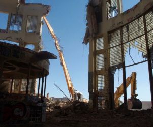 El proceso de demolición del edificio principal