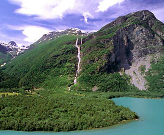 Baläifossen, Noruega
