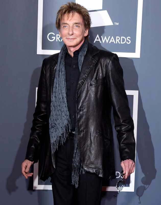 Los mejores vestidos: Barry Manilow