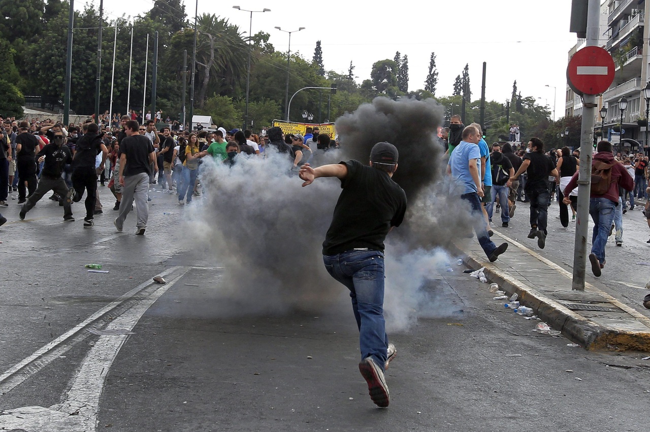 Atenas 'recibe' a Merkel