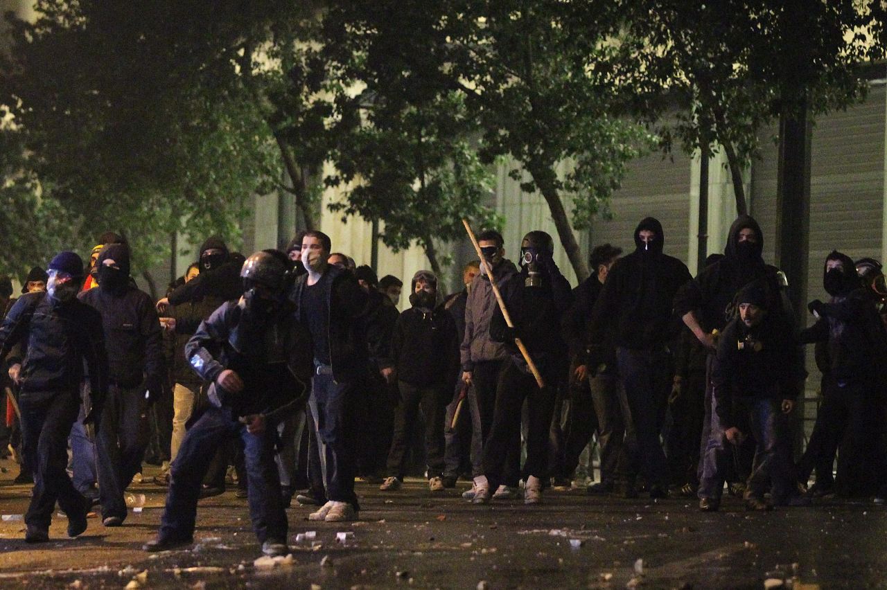 Los disturbios se extienden en Atenas