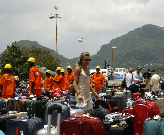 Llegada del 'Costa Allegra'