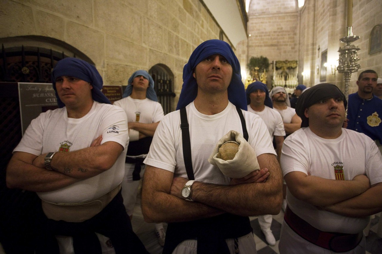 Costaleros de 'El prendimiento'