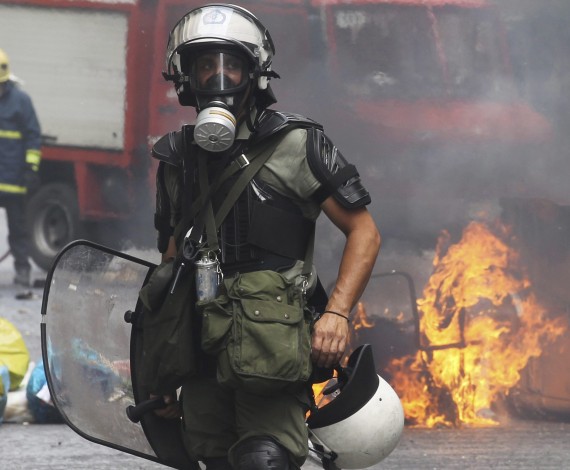Nueva jornada de disturbios en Grecia