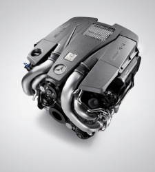 motor_v8_amg.jpg