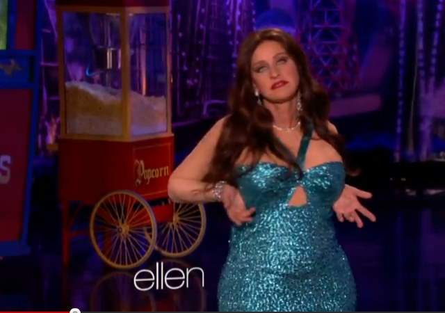 video ellen degeneres imita  sofia vergara en la noche de halloween