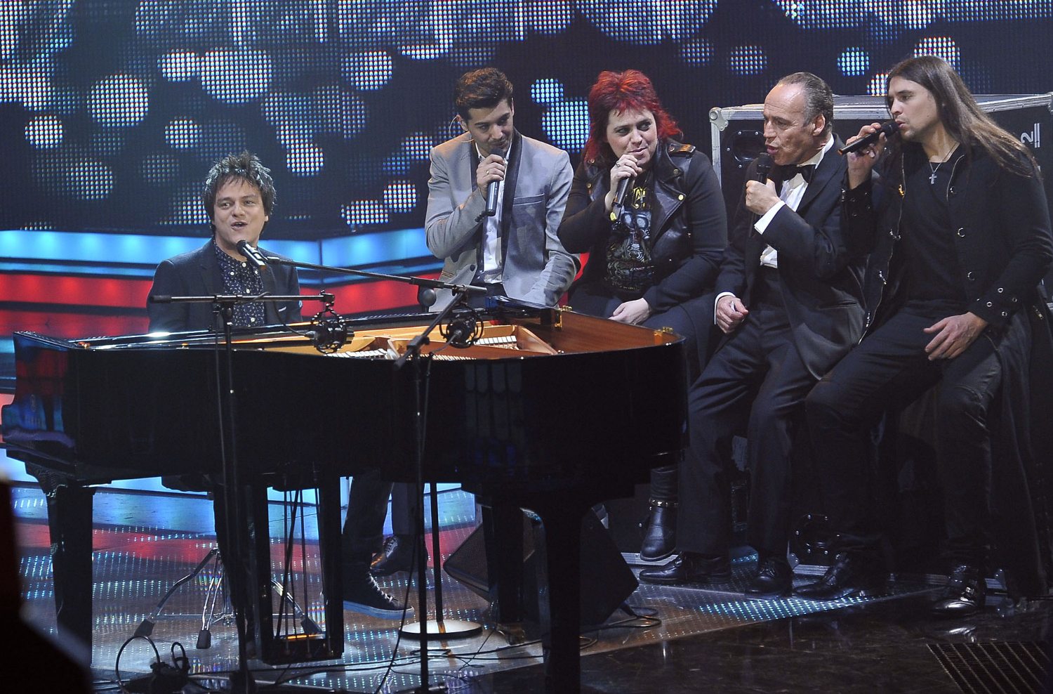 Jamie Cullum con todos los concursantes