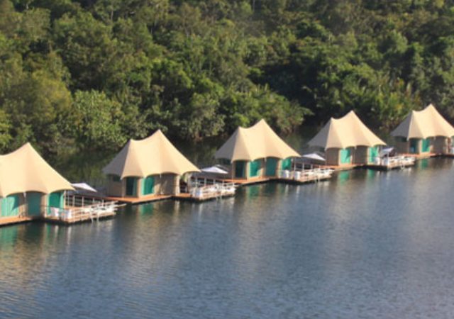 4 Rivers Floating Lodge