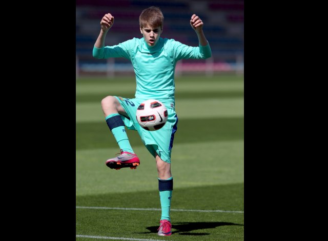 Las imágenes de Justin Bieber jugando con el Barça