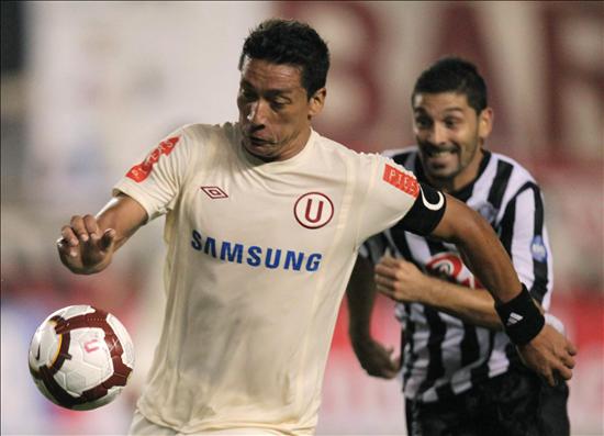 La prensa peruana señala que el Universitario no hizo un buen partido, pero  sigue líder - EcoDiario.es