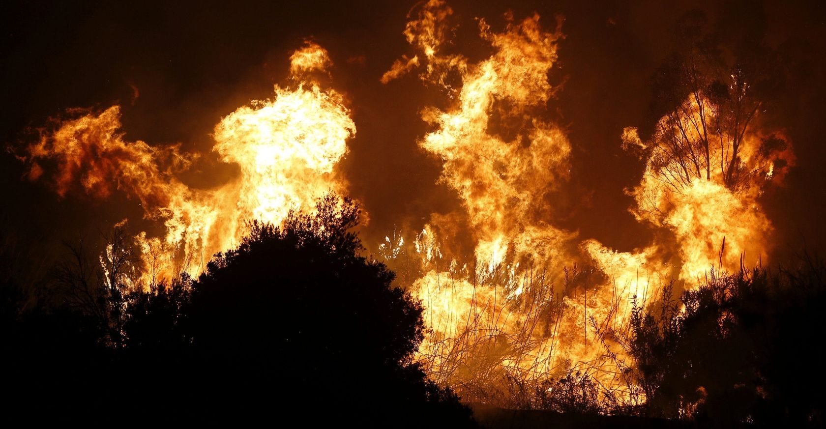 Incendio sin control en Málaga