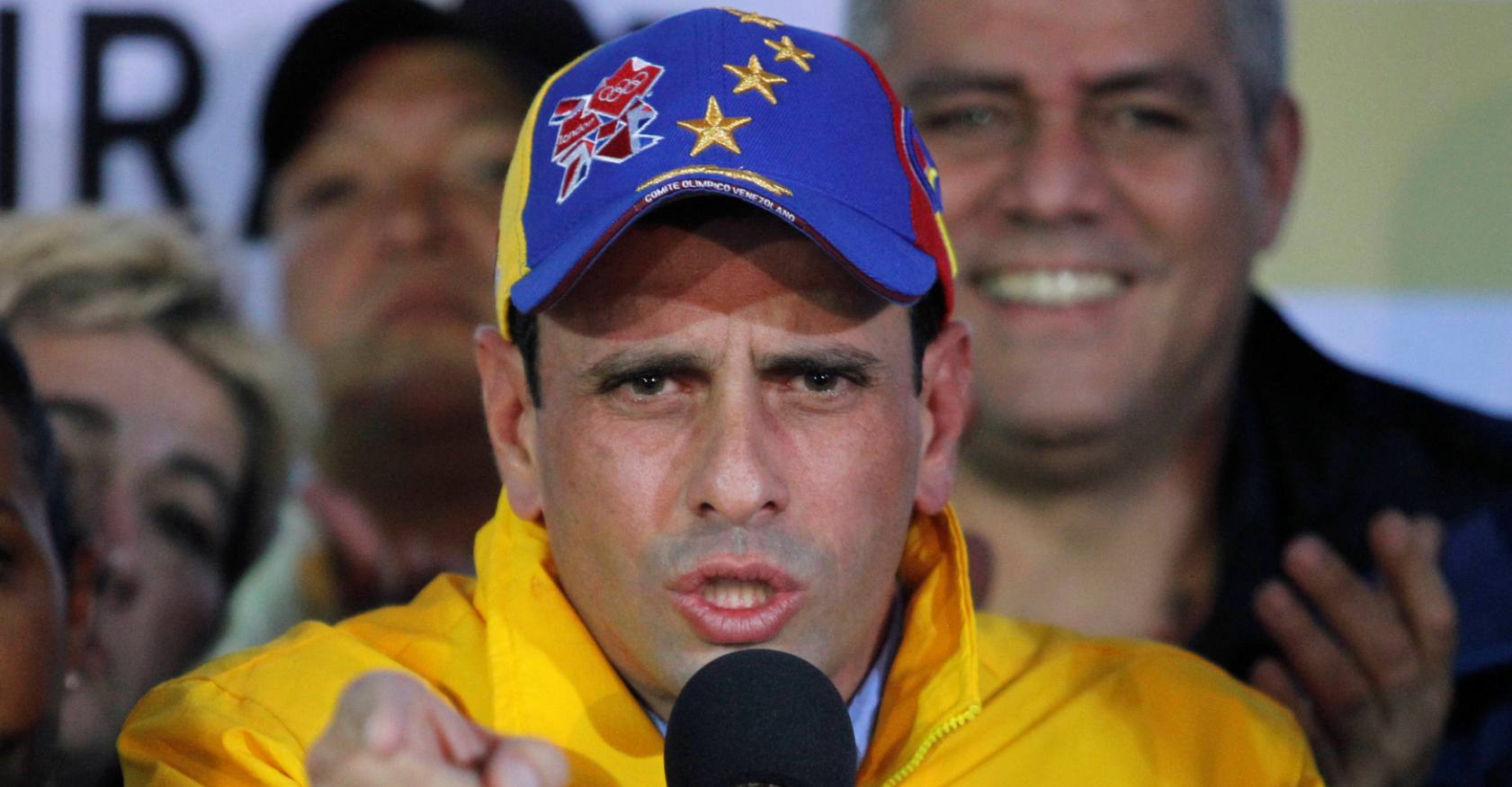 Chávez gana elecciones incluso enfermo