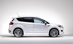 Ford:Kuga(Titanium 2.0 TDCi 4WD)