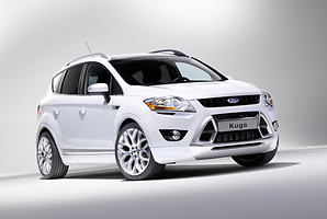 Ford:Kuga(Titanium 2.0 TDCi 4WD)