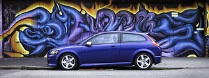 Volvo:C30(2.0D R-Design)