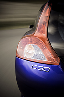 Volvo:C30(2.0D R-Design)