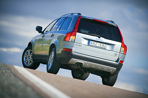 Volvo:XC90(D5 AWD Kinetic)