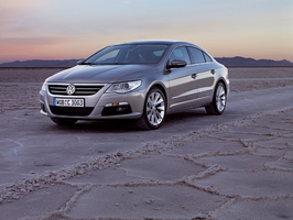 Volkswagen:Passat CC(2.0 TDI 140 CV CR BlueTDI Manual 6 vel. DPF)