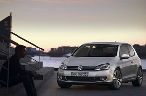 Volkswagen:Golf(Advance 1.6 TDI 105 CV DPF CR man. 5 vel. 5p)
