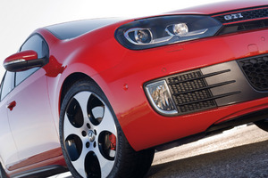 Volkswagen:Golf(GTI 2.0 TSI 210 CV Manual 6 vel.)