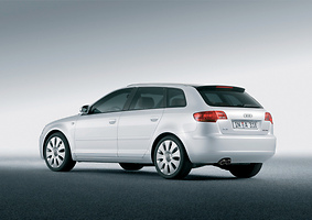 Audi:A3 Sportback(1.9 TDIe DPF Ambition)